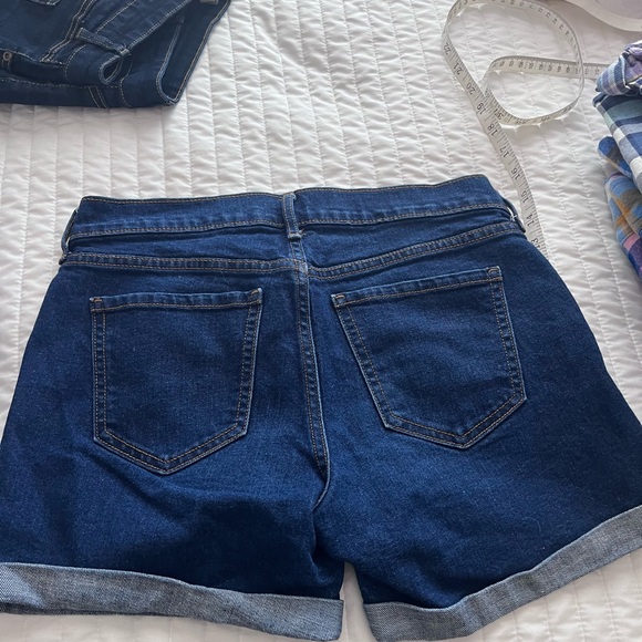 Old Navy Denim shorts - Picture 2 of 2